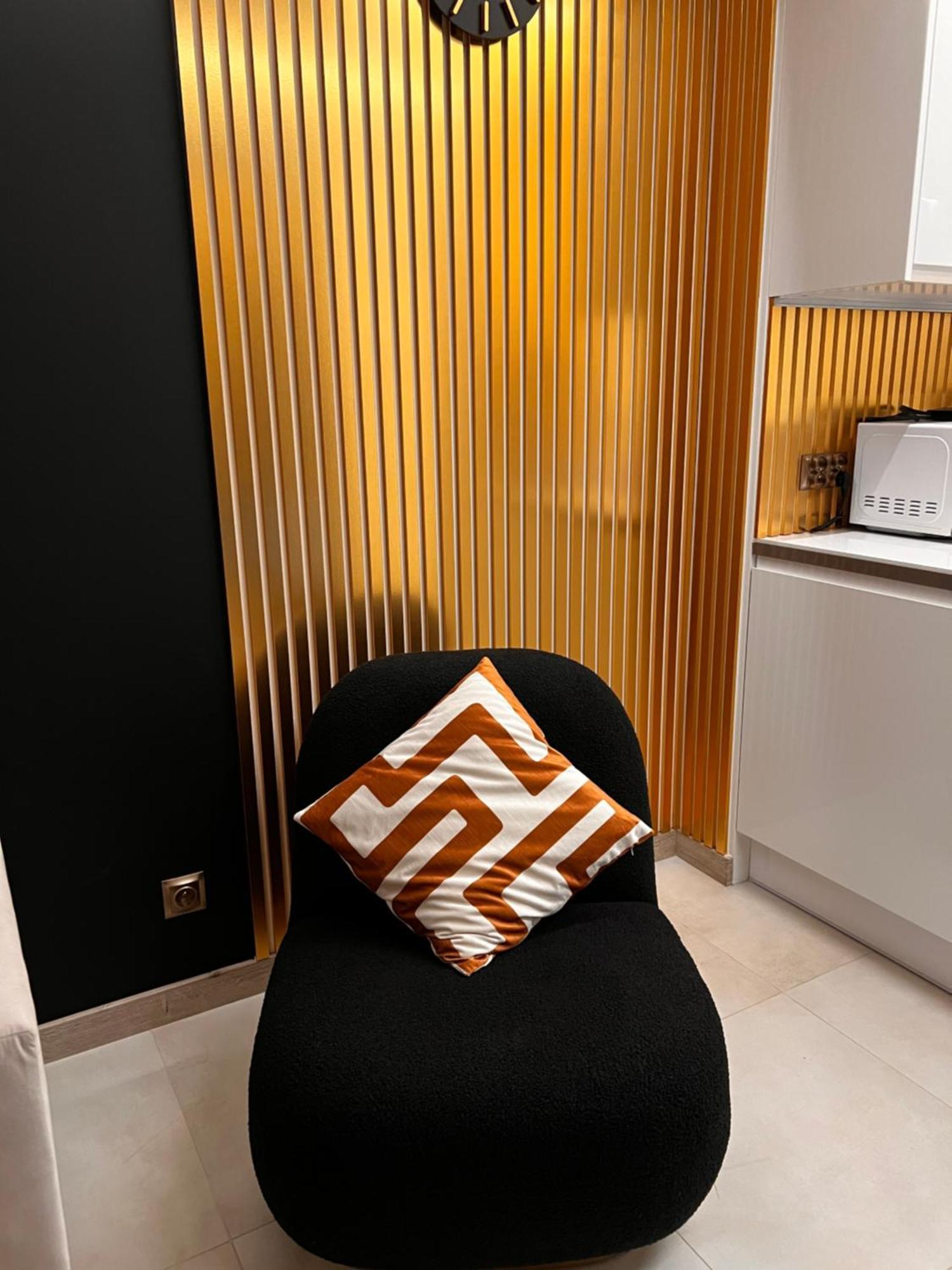 Goldowy Apartament Konin Exterior foto